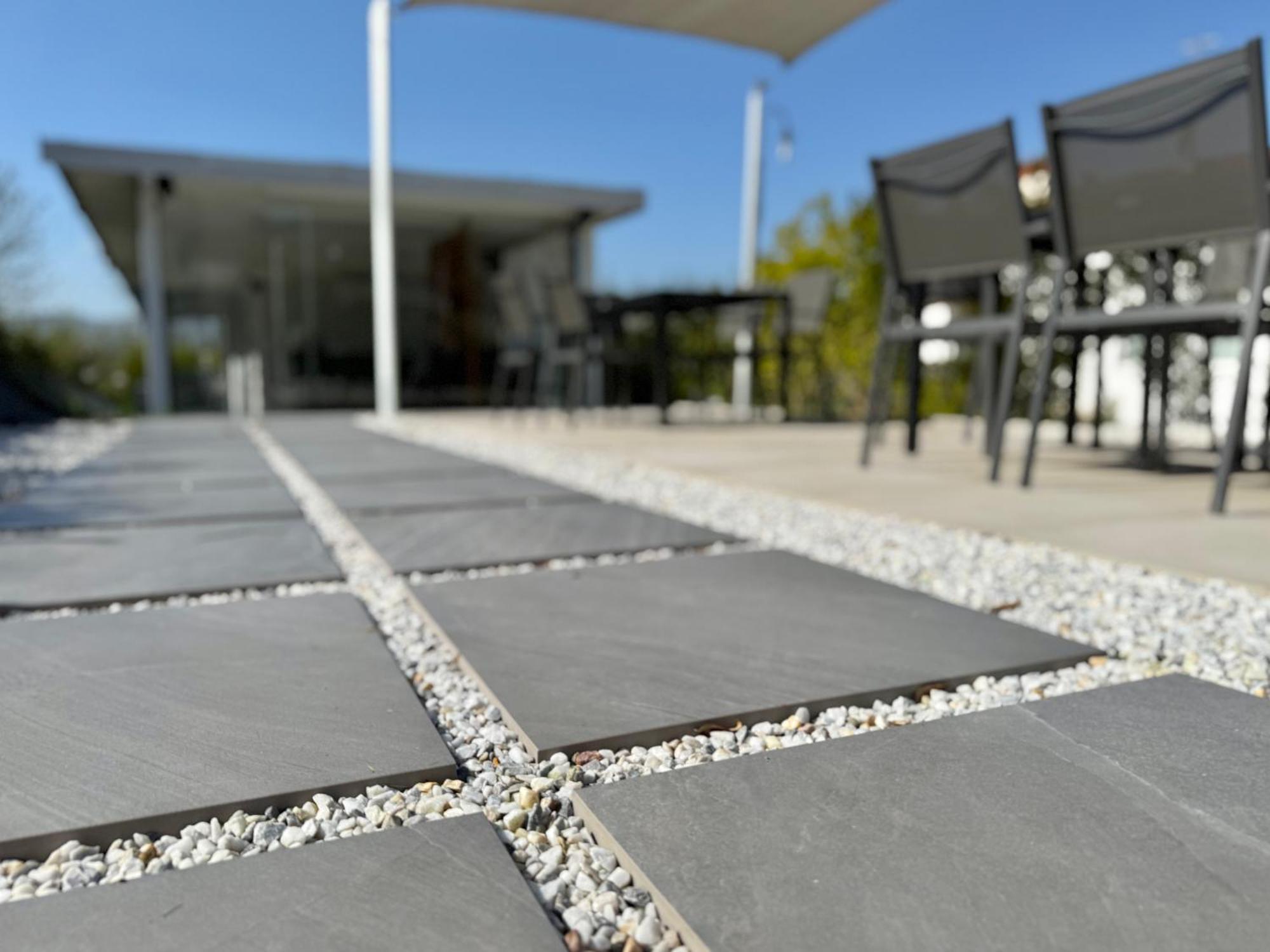 Le Village Sarzana Εξωτερικό φωτογραφία